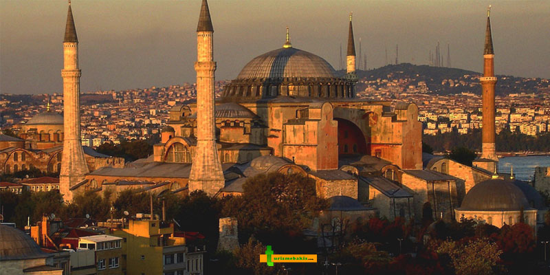 UNESCO'nun Ayasofya Açıklamasına Turizm Bakanlığı'nın Cevabı
